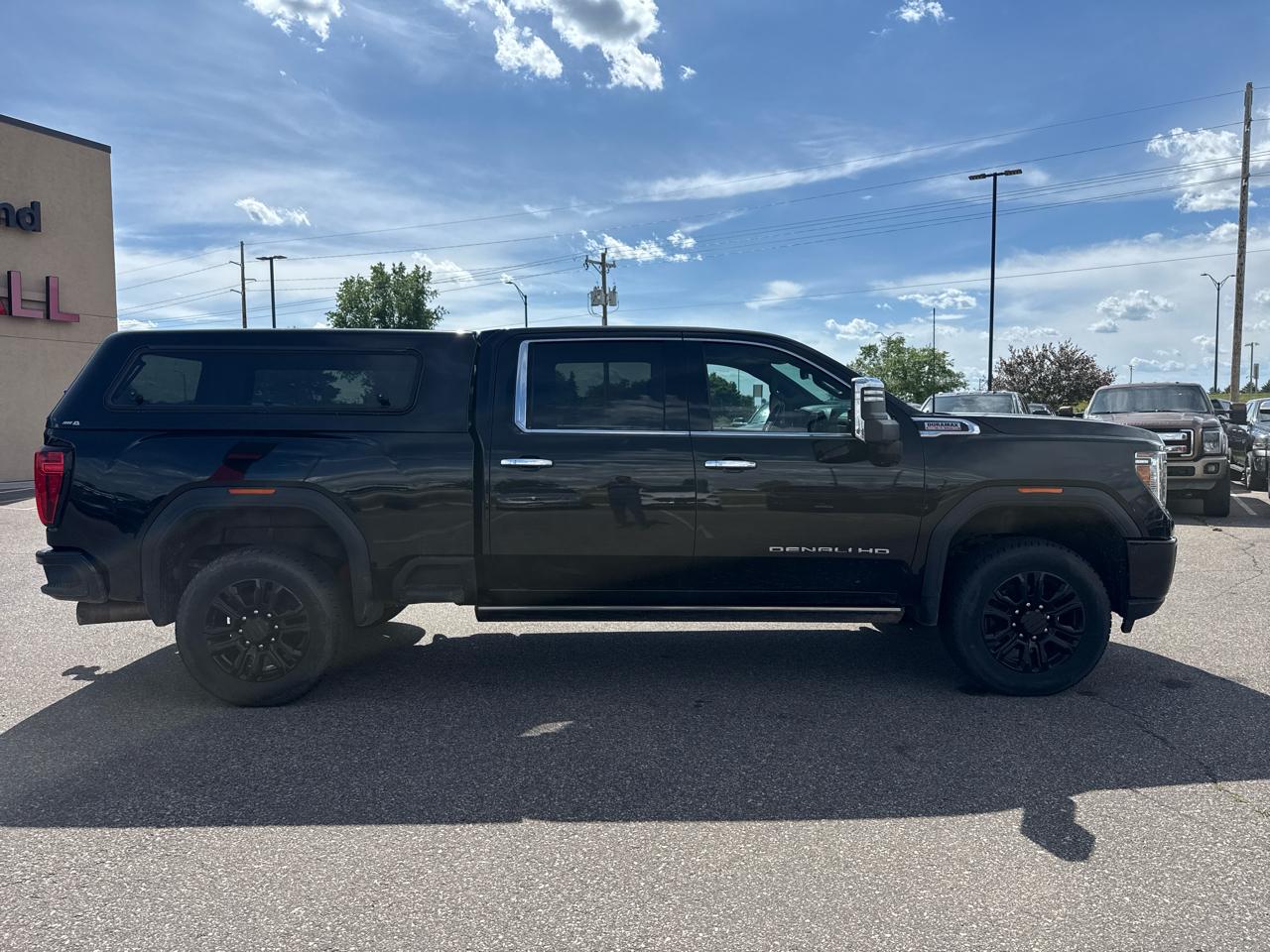GMC Sierra 2500HD Denali Crew Cab 4WD 2021
