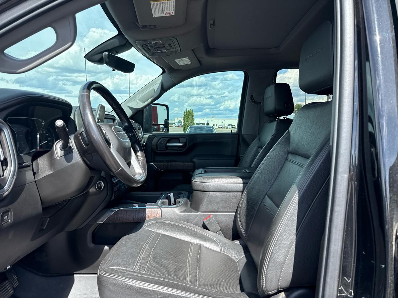 GMC Sierra 2500HD Denali Crew Cab 4WD 2021