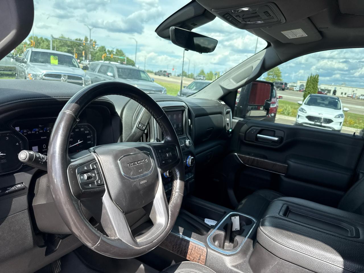 GMC Sierra 2500HD Denali Crew Cab 4WD 2021