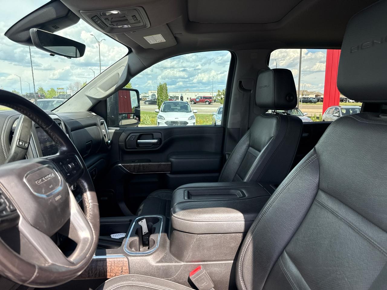 GMC Sierra 2500HD Denali Crew Cab 4WD 2021