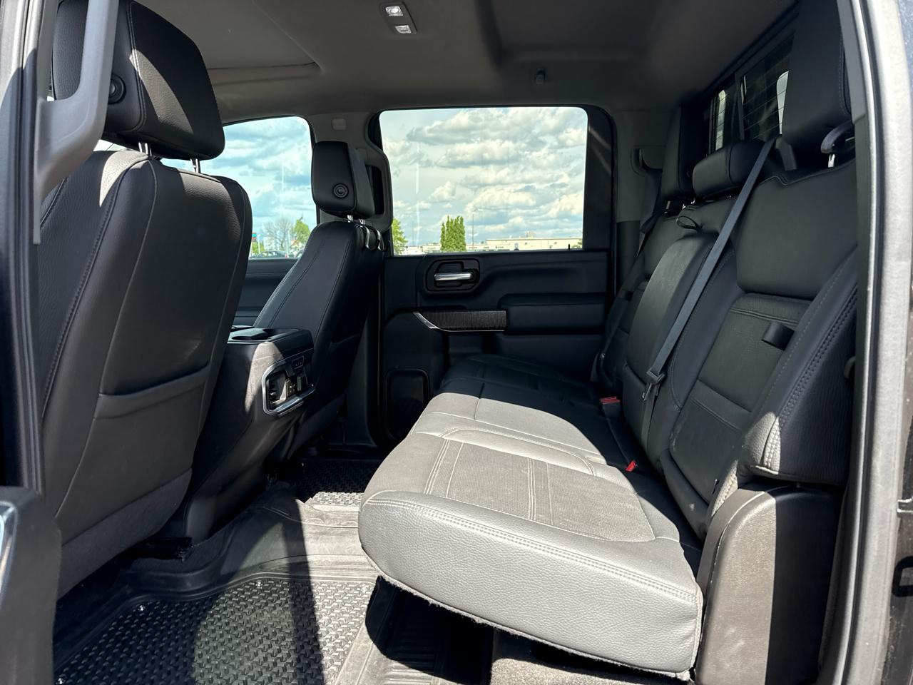 GMC Sierra 2500HD Denali Crew Cab 4WD 2021
