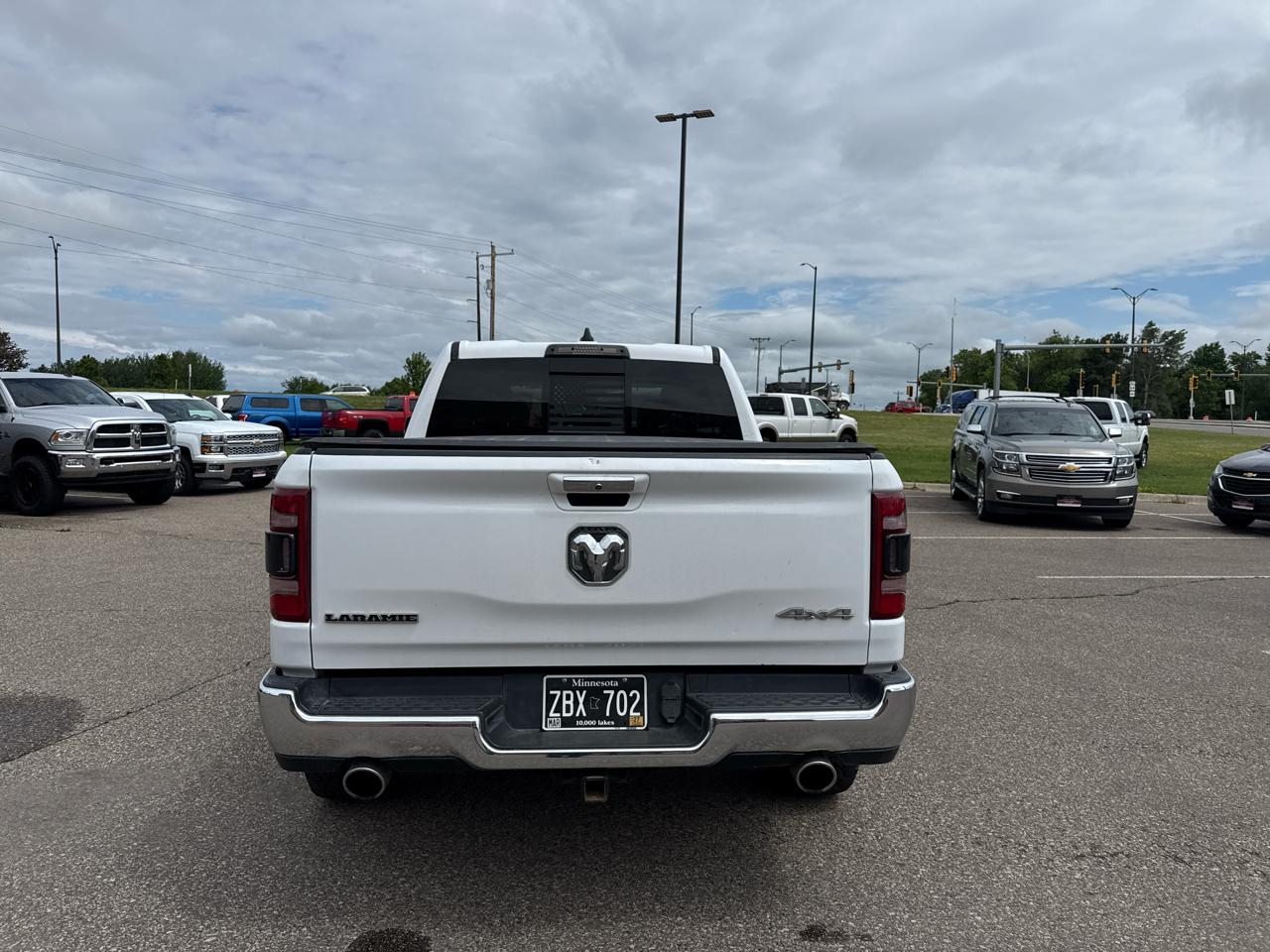 RAM 1500 Laramie Crew Cab SWB 4WD 2021