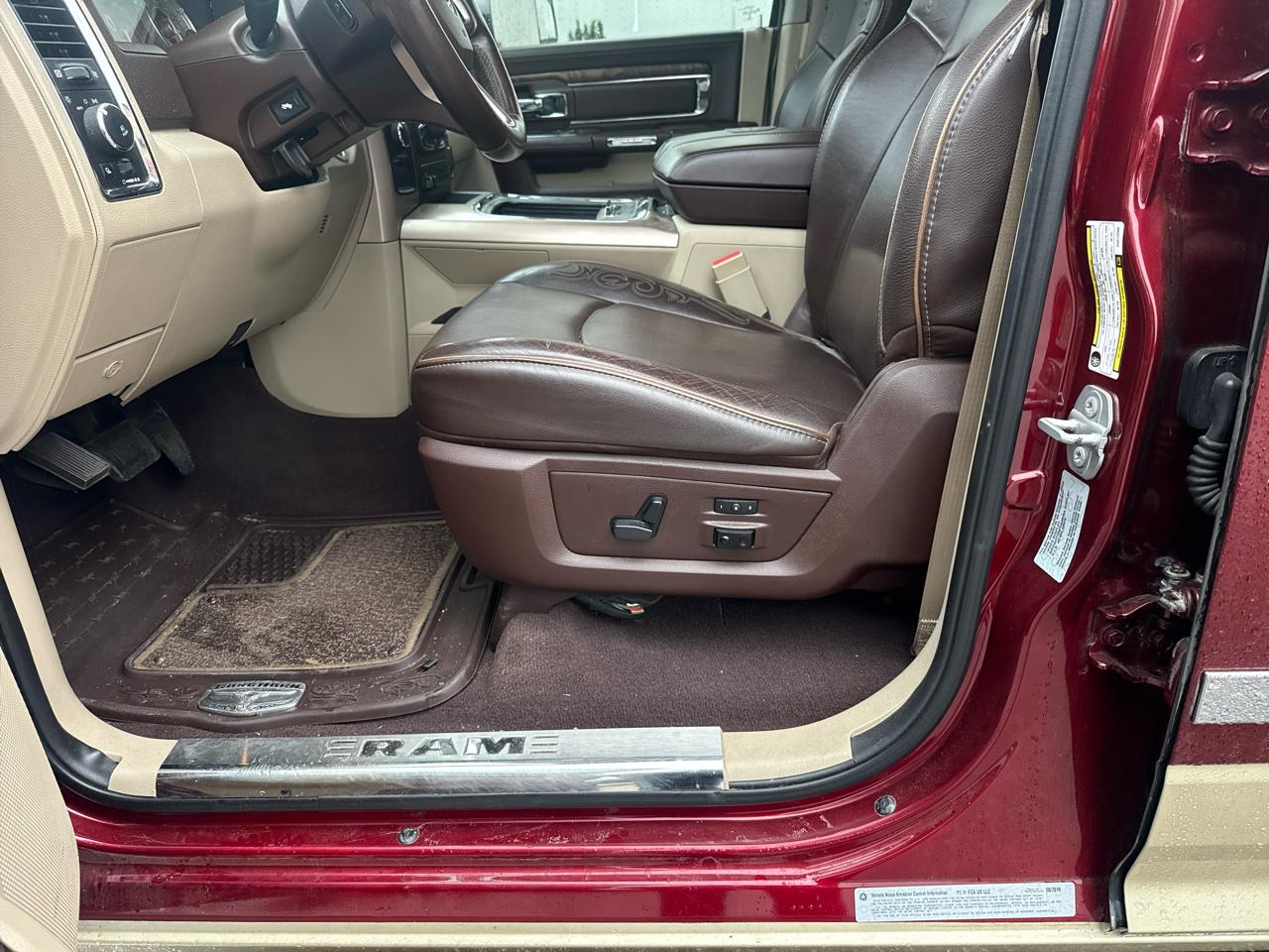 RAM 3500 Longhorn Mega Cab 4WD DRW 2017