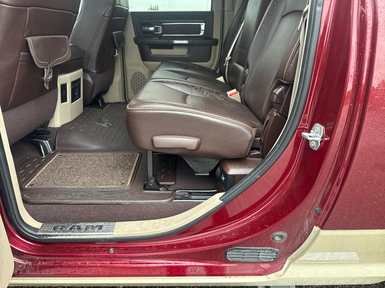 RAM 3500 Longhorn Mega Cab 4WD DRW 2017