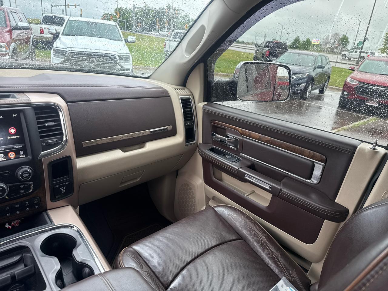 RAM 3500 Longhorn Mega Cab 4WD DRW 2017
