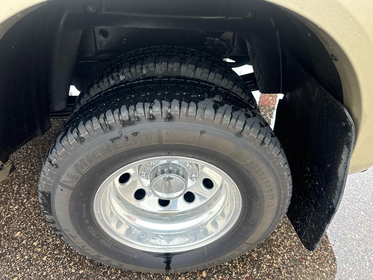 RAM 3500 Longhorn Mega Cab 4WD DRW 2017