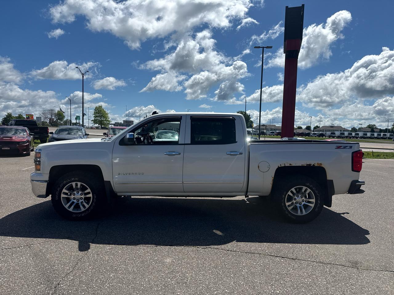 Chevrolet Silverado 1500 1LT Crew Cab 4WD 2014