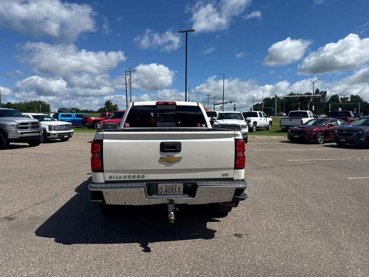 Chevrolet Silverado 1500 1LT Crew Cab 4WD 2014
