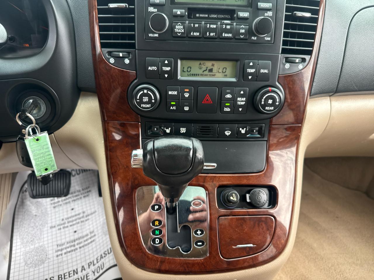 Hyundai Entourage Limited 2007
