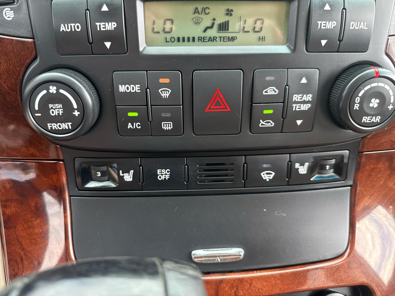 Hyundai Entourage Limited 2007