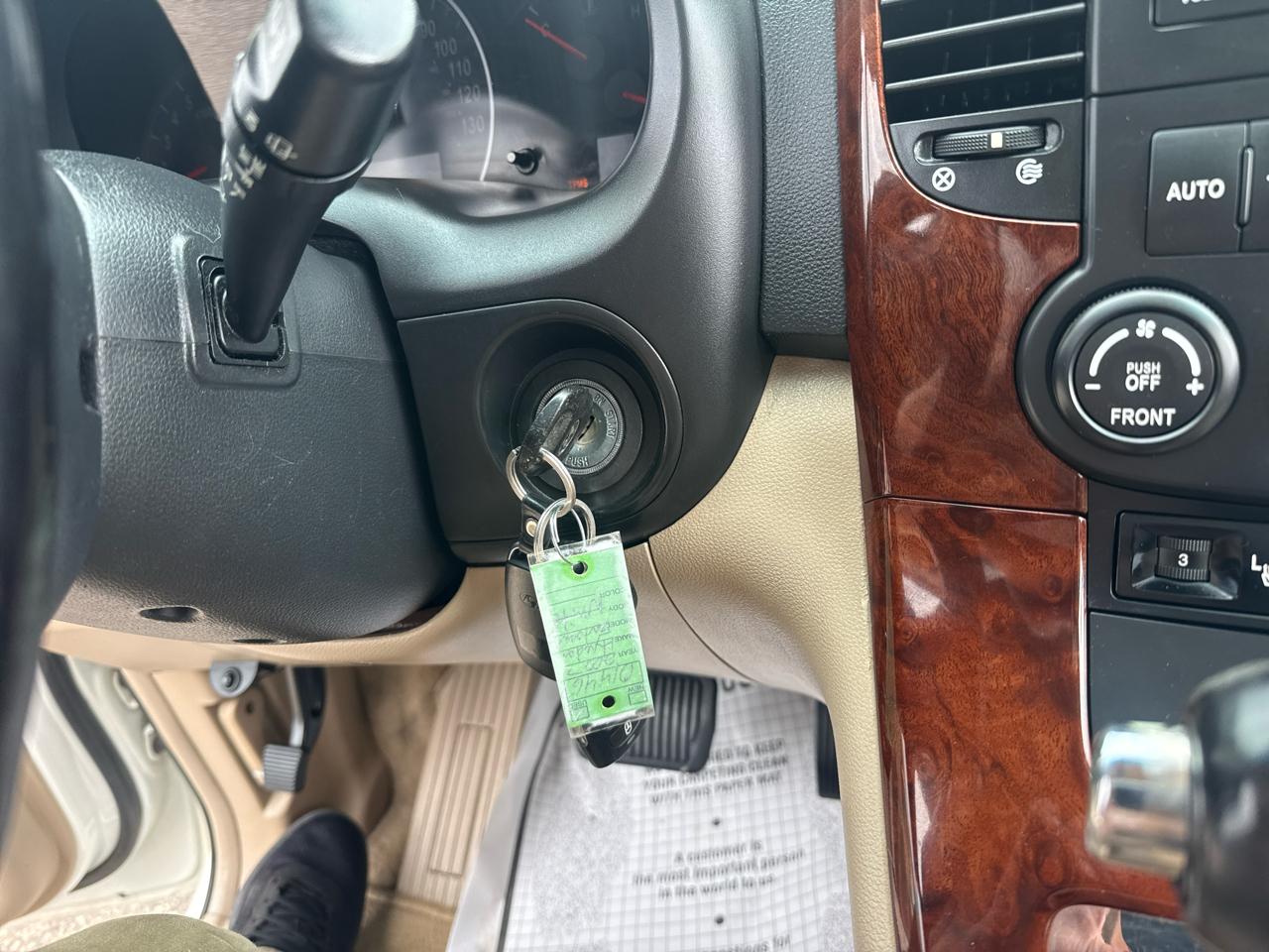 Hyundai Entourage Limited 2007