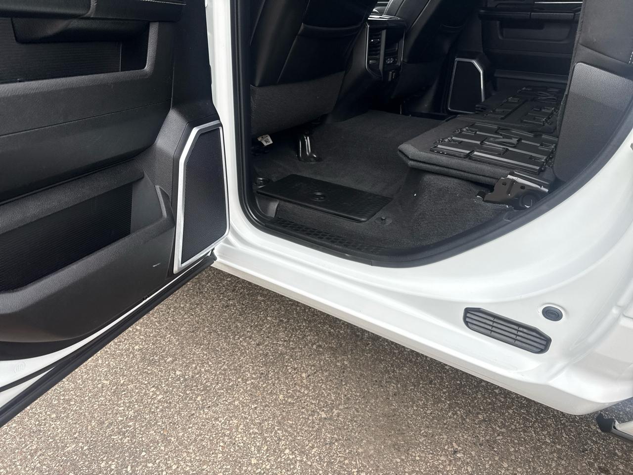 RAM 2500 Laramie Crew Cab SWB 4WD 2024