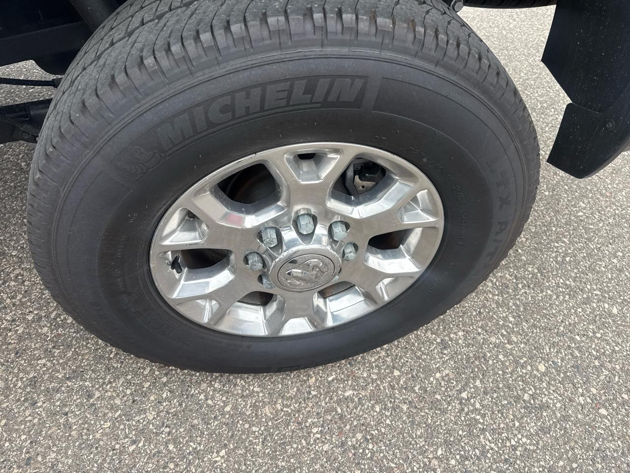 RAM 2500 Laramie Crew Cab SWB 4WD 2024