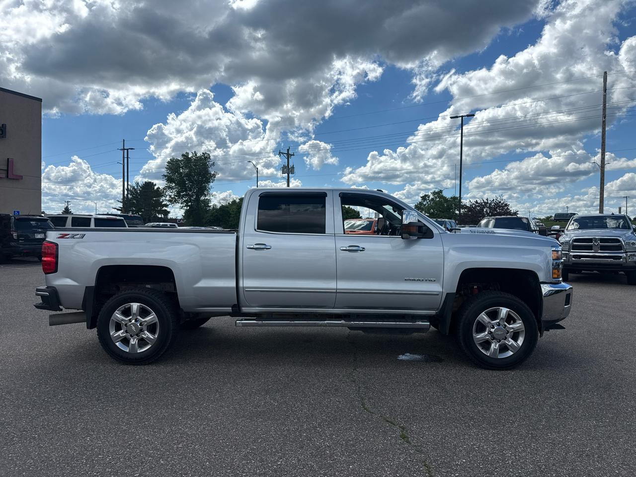 Chevrolet Silverado 2500HD LTZ Crew Cab Short Box 4WD 2019