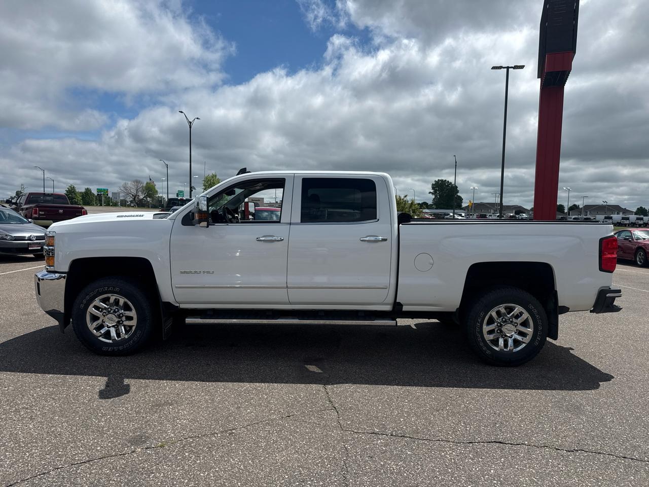 Chevrolet Silverado 2500HD LTZ Crew Cab 4WD 2017