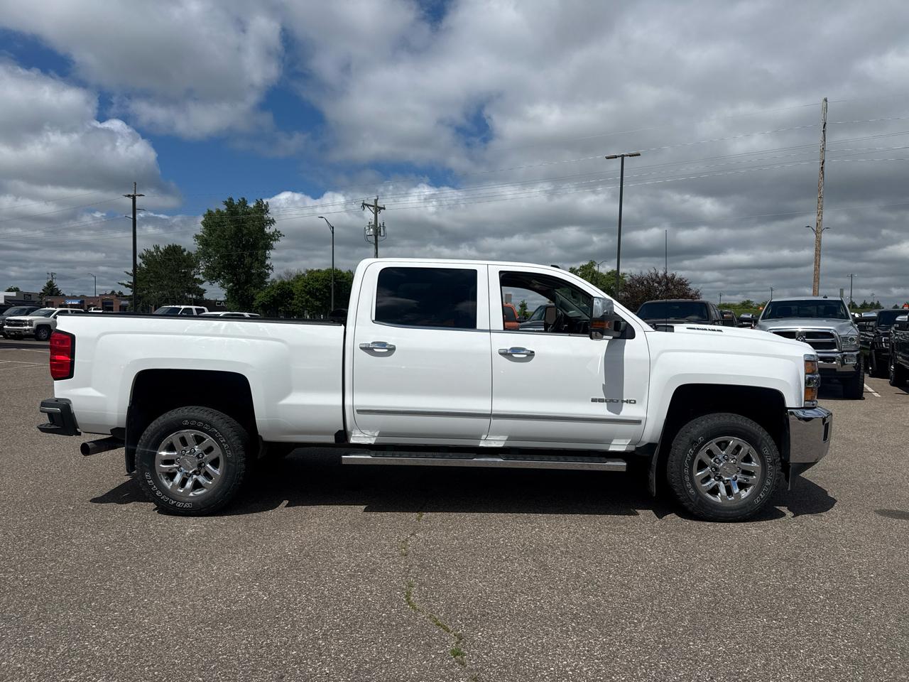 Chevrolet Silverado 2500HD LTZ Crew Cab 4WD 2017