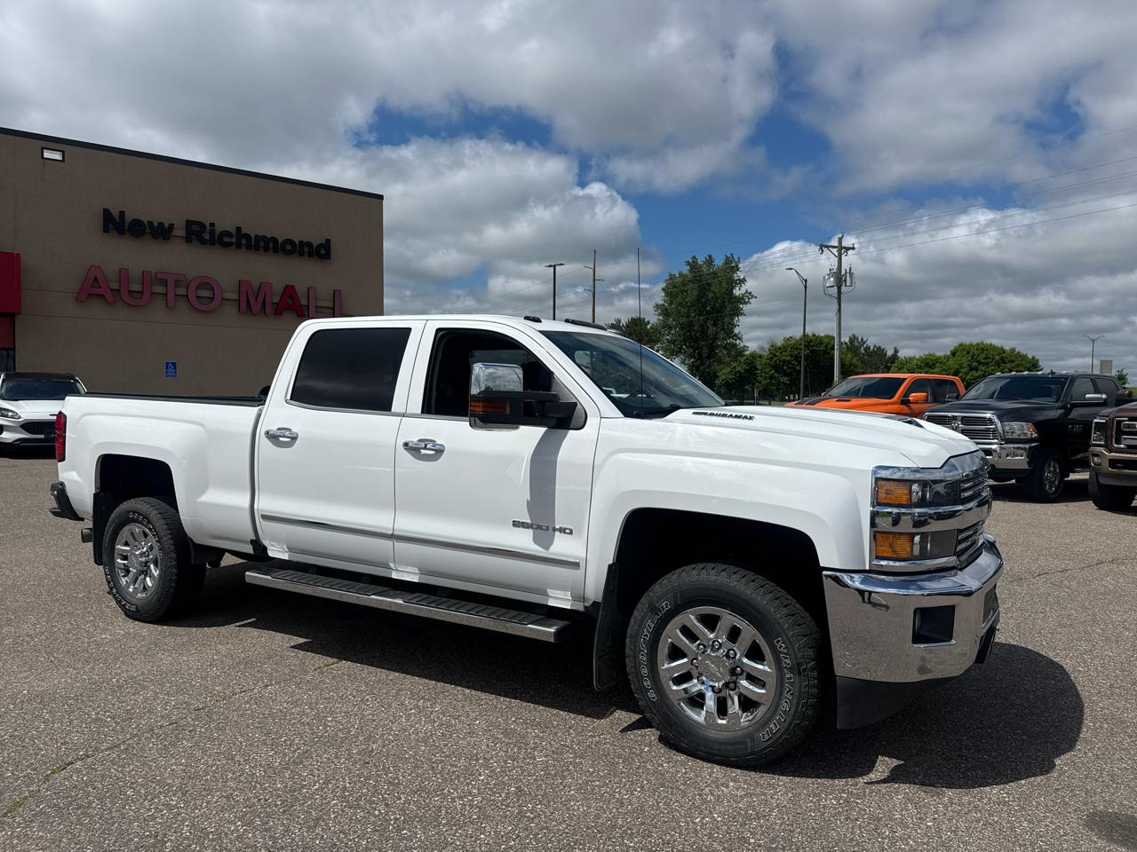 Chevrolet Silverado 2500HD LTZ Crew Cab 4WD 2017