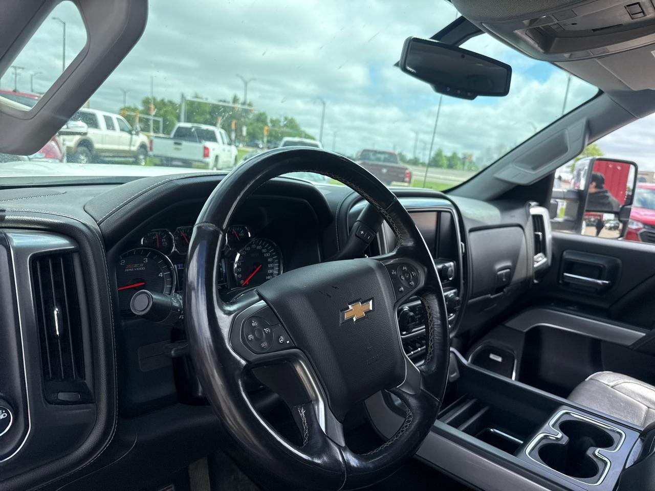 Chevrolet Silverado 2500HD LTZ Crew Cab 4WD 2017