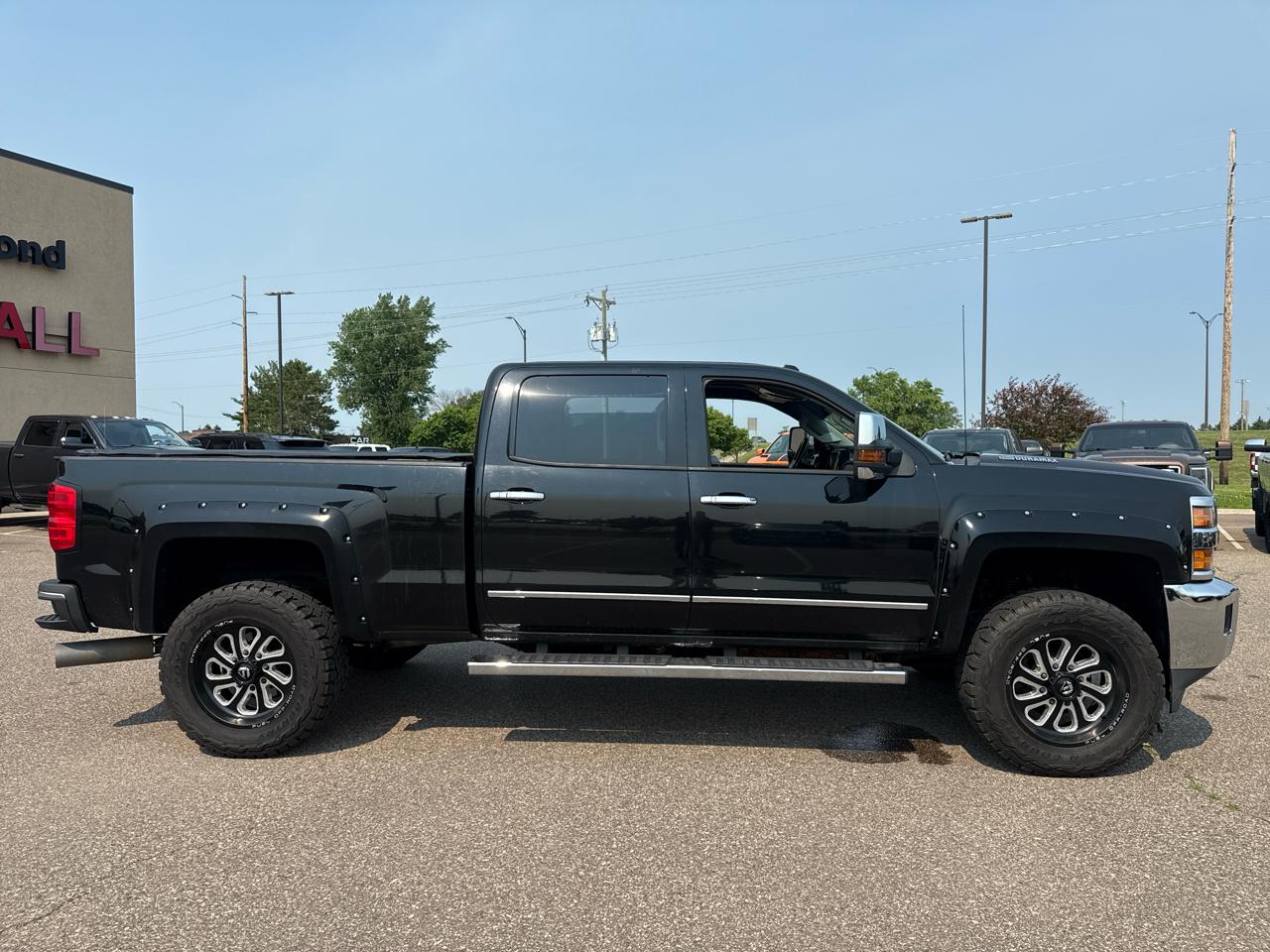 Chevrolet Silverado 2500HD LTZ Crew Cab 4WD 2015