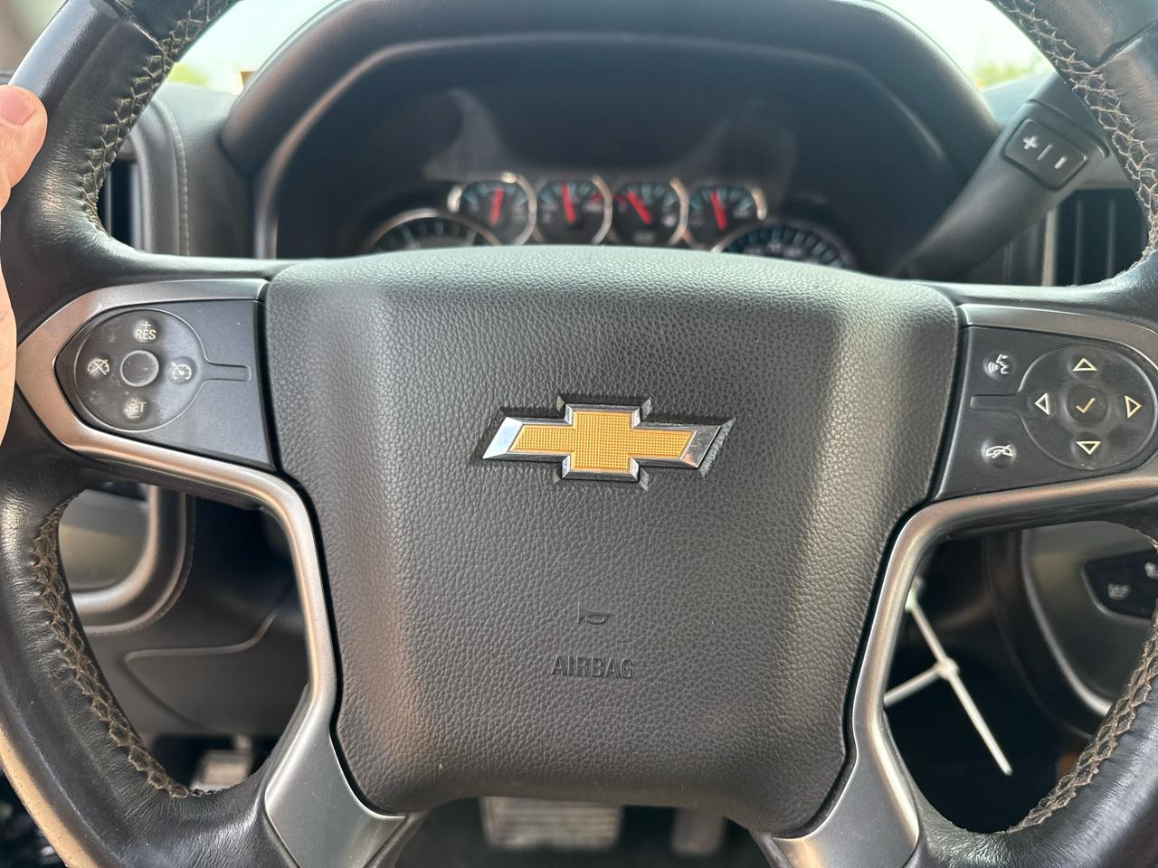 Chevrolet Silverado 2500HD LTZ Crew Cab 4WD 2015