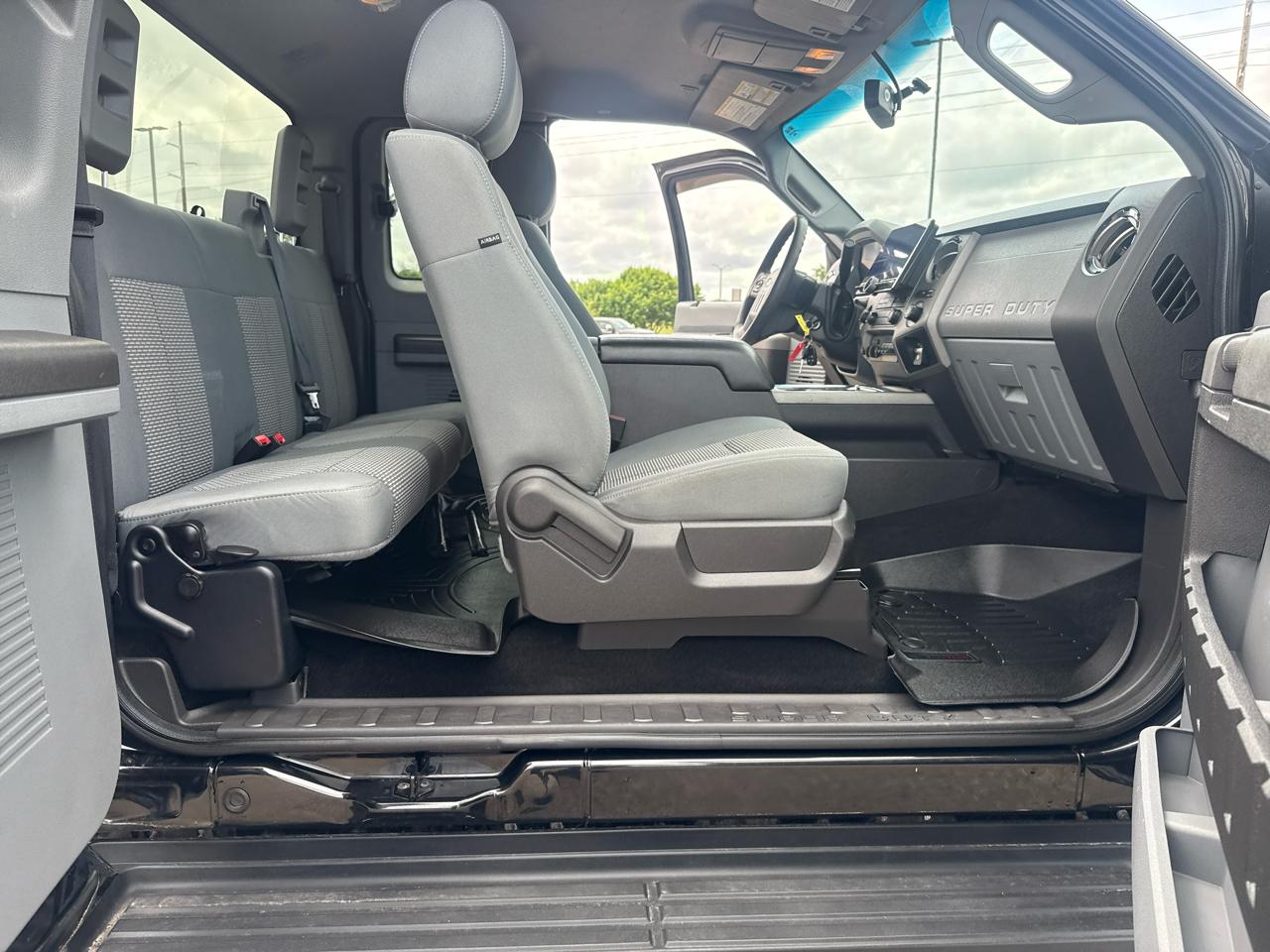 Ford F-250 SD XLT SuperCab 4WD 2012