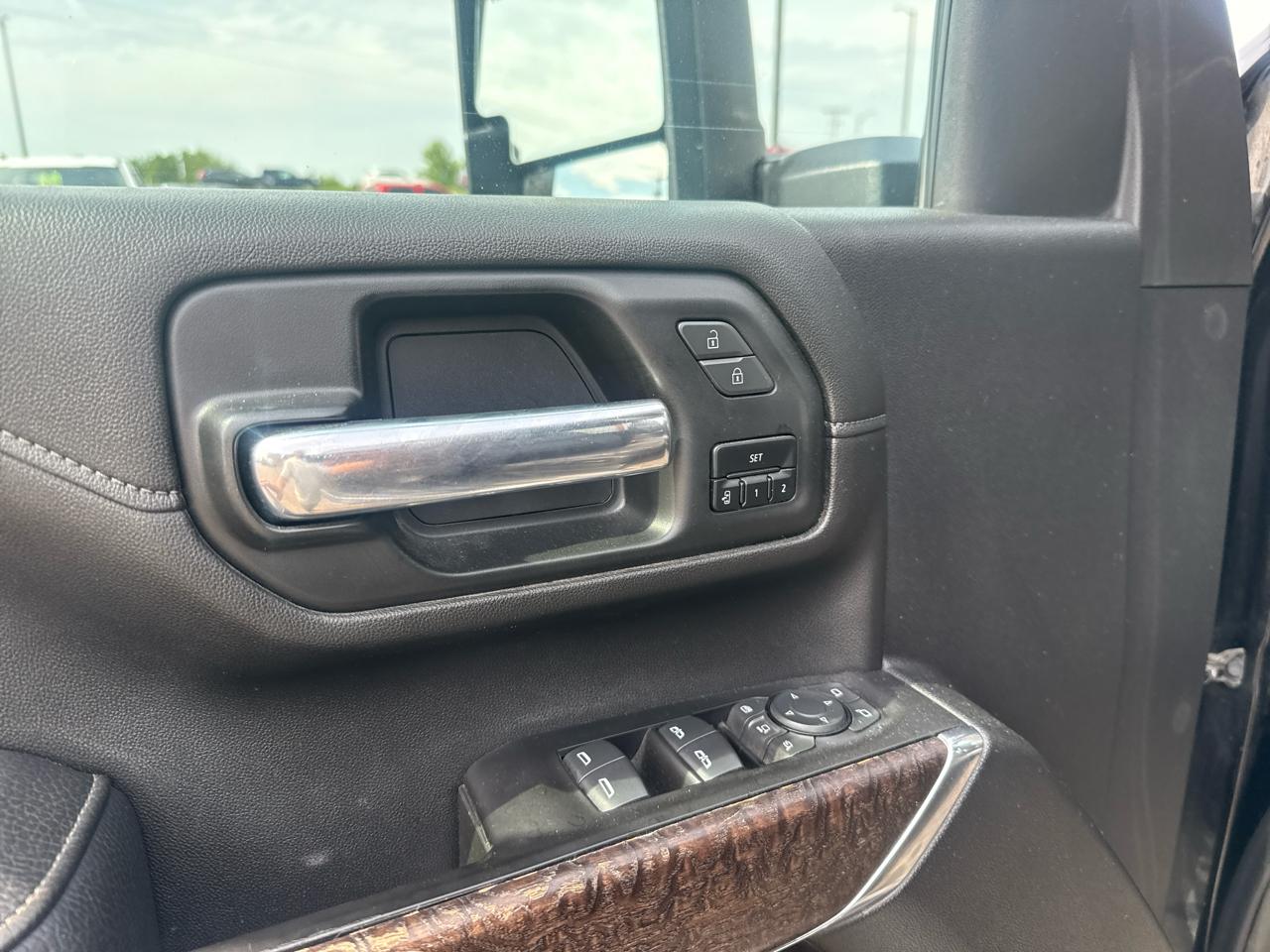 GMC Sierra 3500HD Denali Crew Cab 4WD 2020