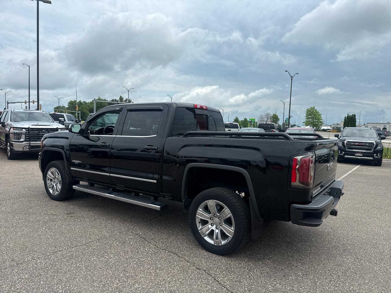 GMC Sierra 1500 Denali Crew Cab 4WD 2018