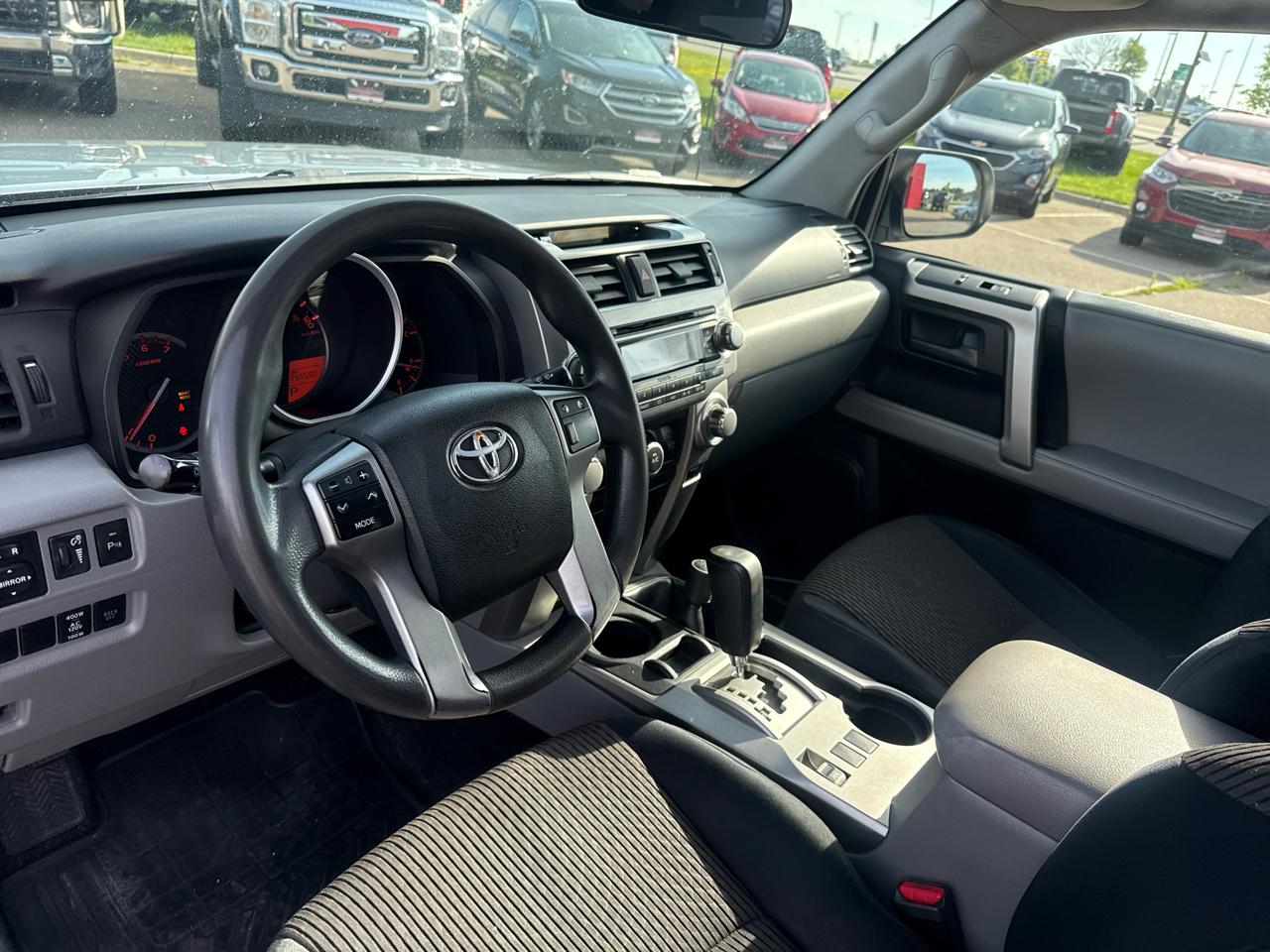 Toyota 4Runner SR5 4WD 2010
