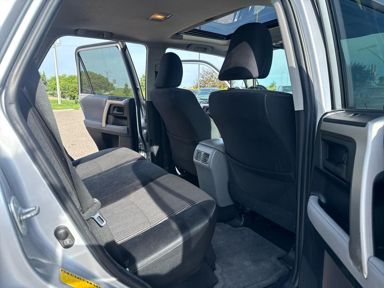 Toyota 4Runner SR5 4WD 2010
