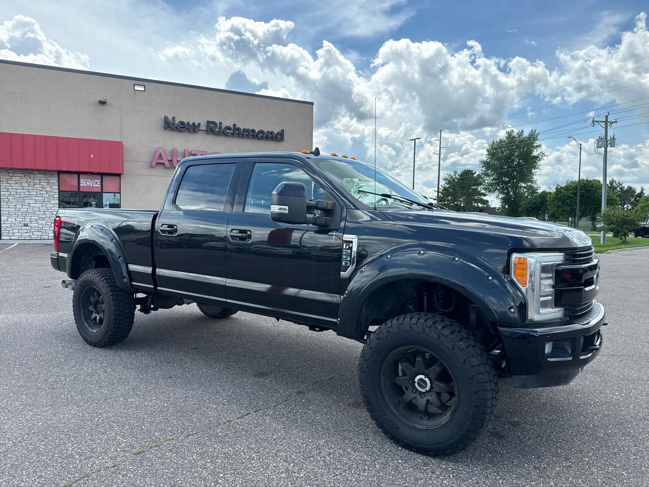 Ford F-250 SD Lariat Crew Cab 4WD 2019