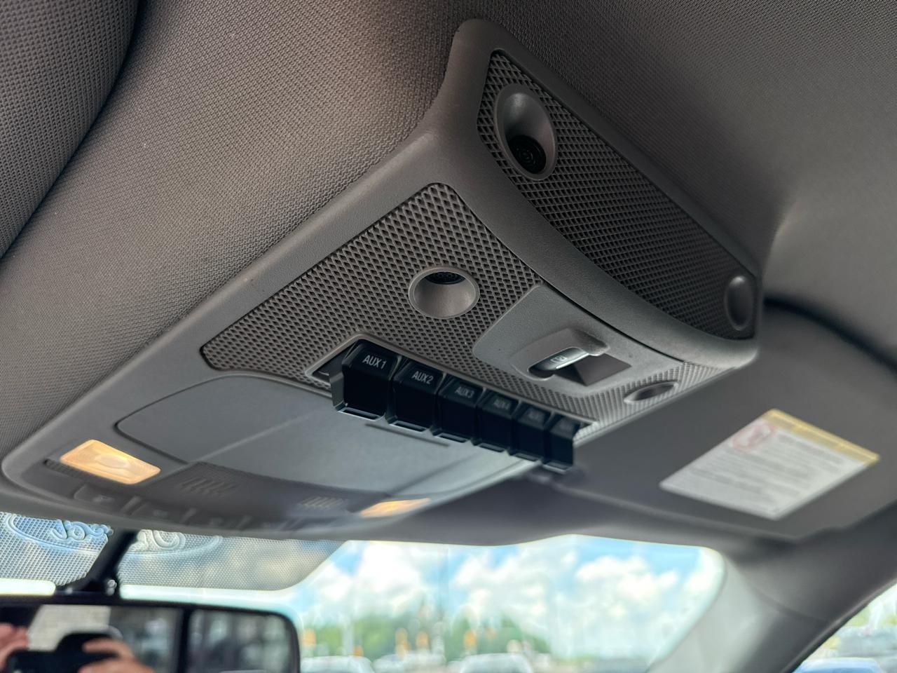 Ford F-250 SD Lariat Crew Cab 4WD 2019