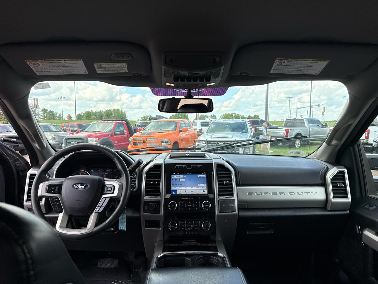 Ford F-250 SD Lariat Crew Cab 4WD 2019