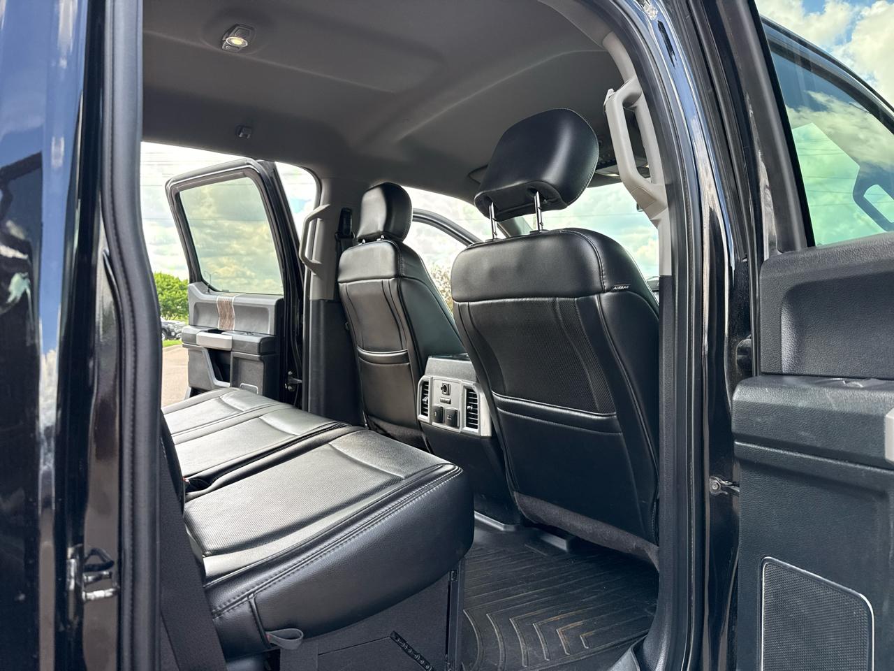 Ford F-250 SD Lariat Crew Cab 4WD 2019
