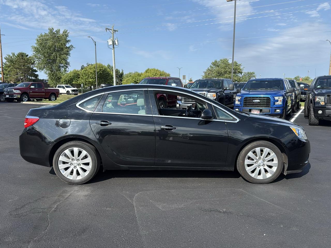 Buick Verano Base 2016