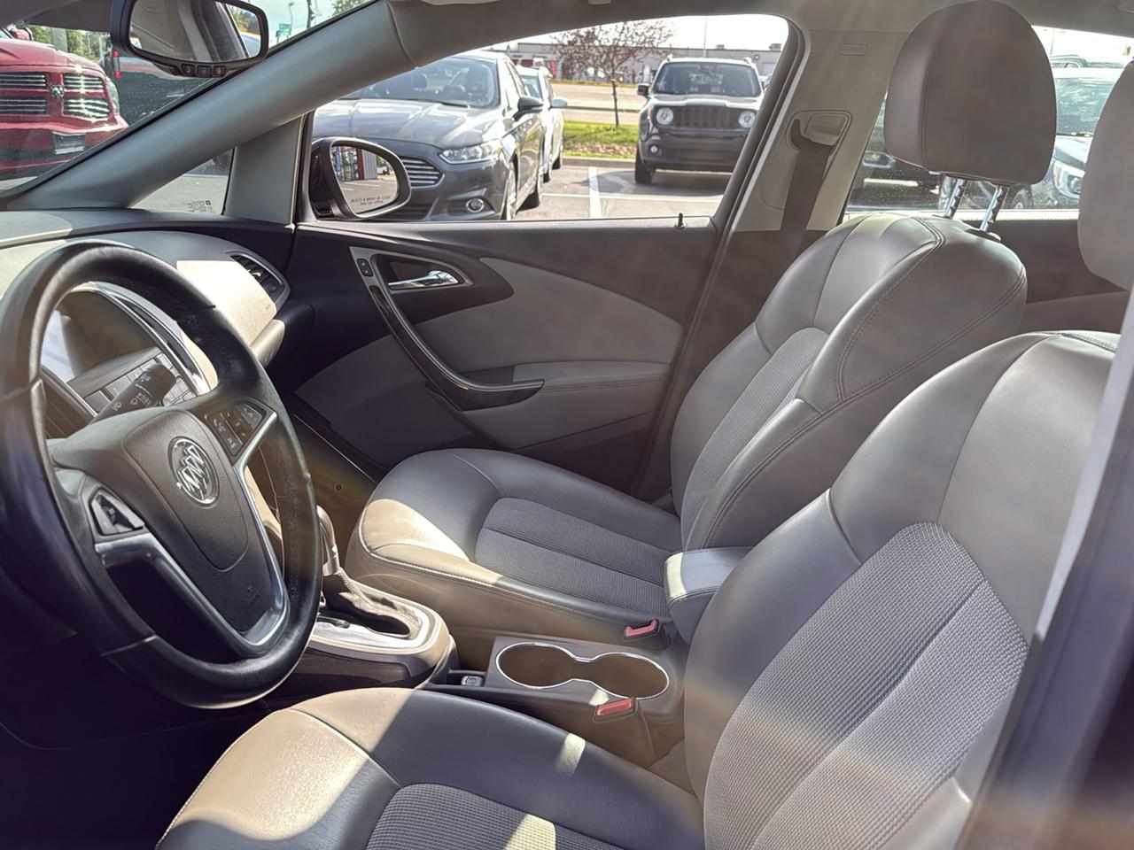 Buick Verano Base 2016