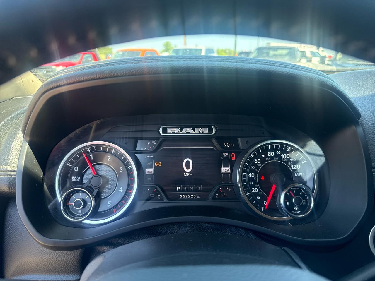 RAM 3500 Laramie Crew Cab LWB 4WD DRW 2019