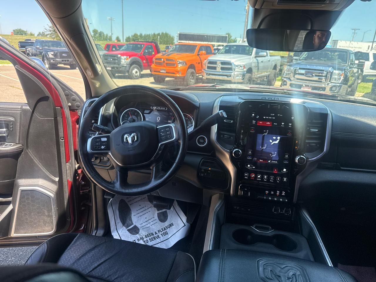 RAM 3500 Laramie Crew Cab LWB 4WD DRW 2019