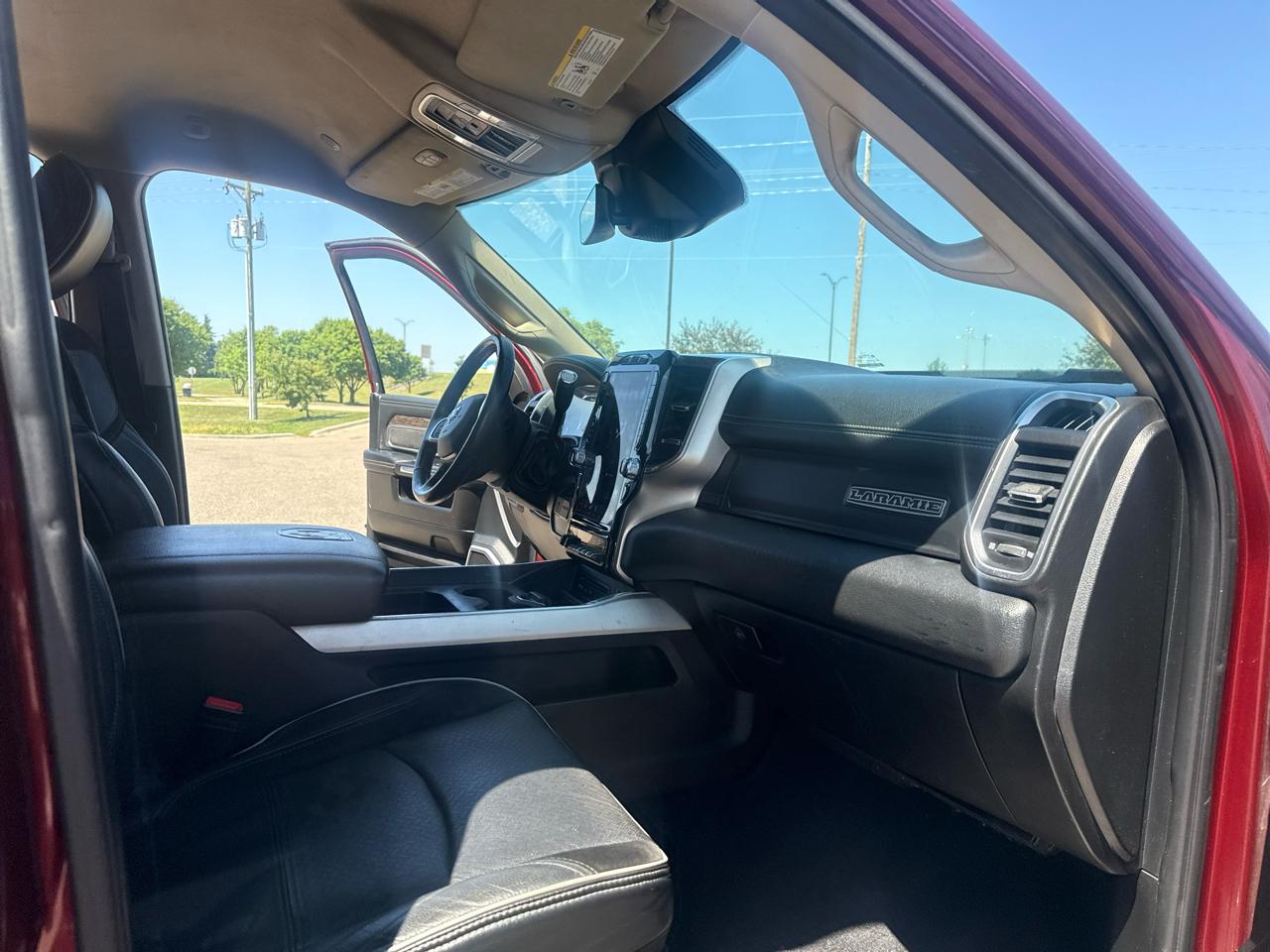 RAM 3500 Laramie Crew Cab LWB 4WD DRW 2019