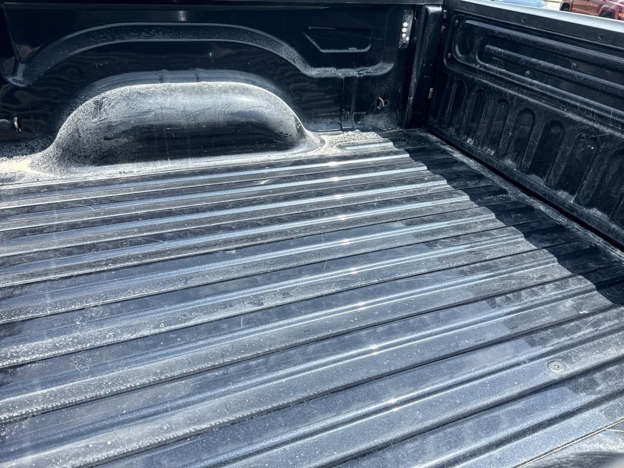RAM 1500 SLT Crew Cab SWB 4WD 2018