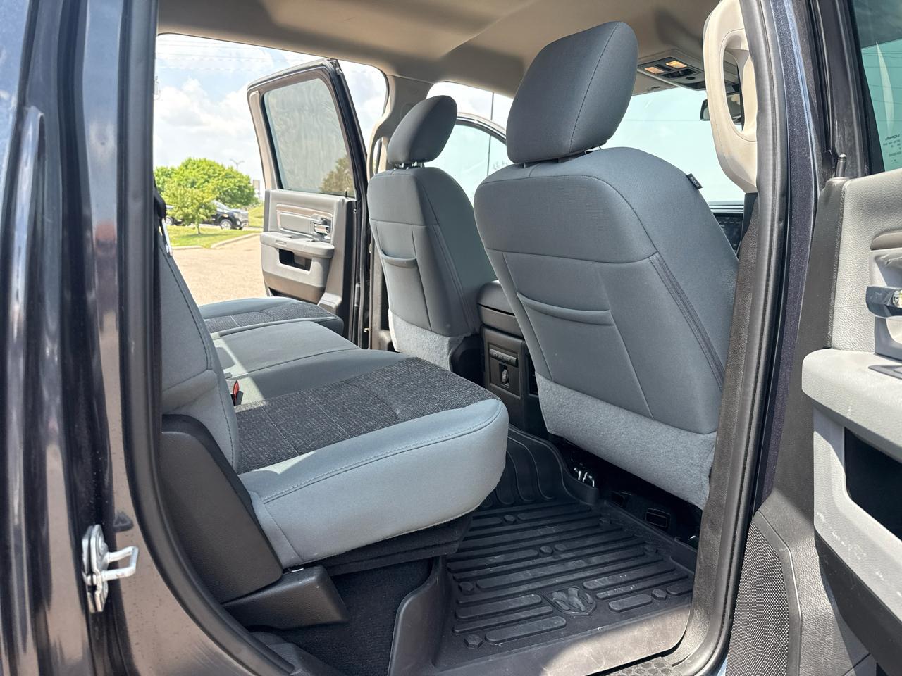 RAM 1500 SLT Crew Cab SWB 4WD 2018