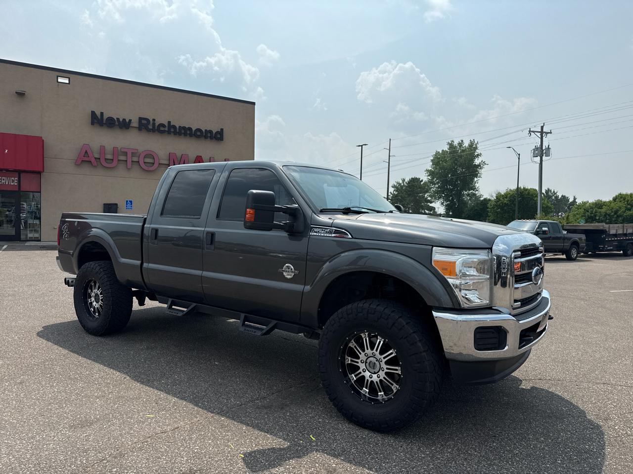 Ford F-250 SD XLT Crew Cab 4WD 2016