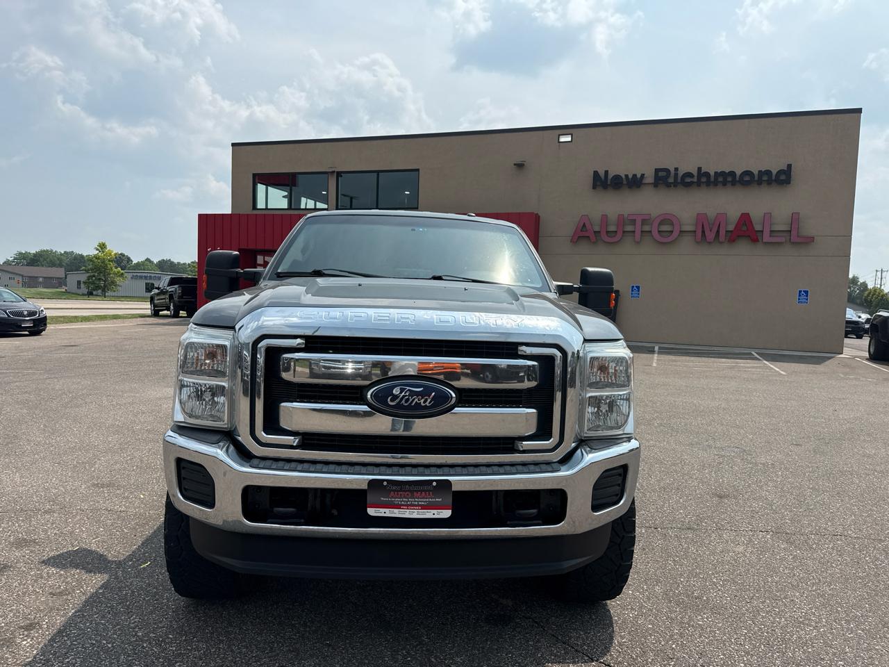 Ford F-250 SD XLT Crew Cab 4WD 2016