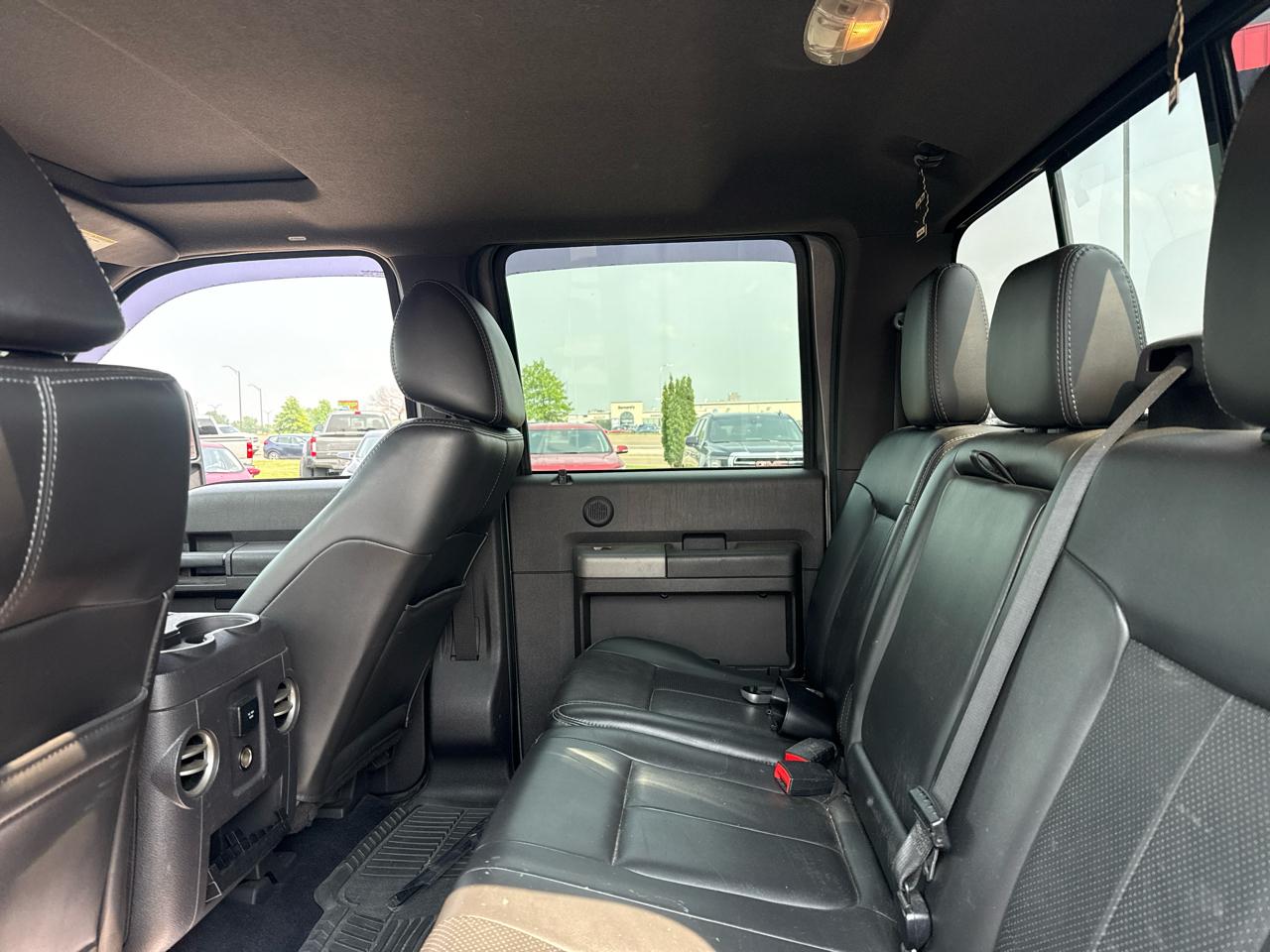 Ford F-250 SD Lariat Crew Cab 4WD 2011