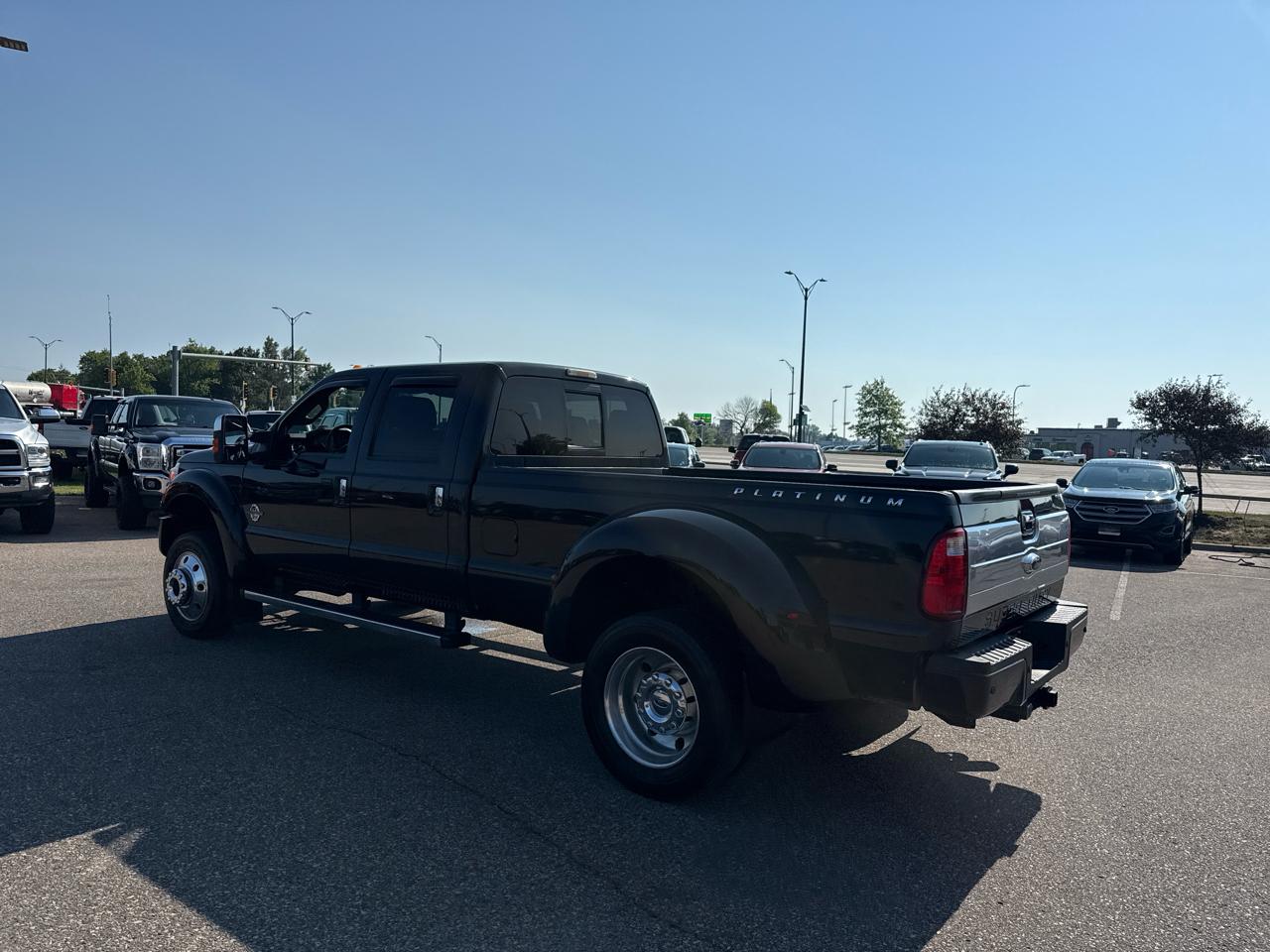Ford F-450 SD Platinum Crew Cab DRW 4WD 2015