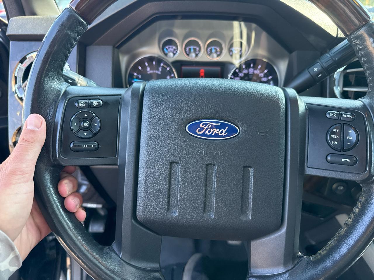 Ford F-450 SD Platinum Crew Cab DRW 4WD 2015