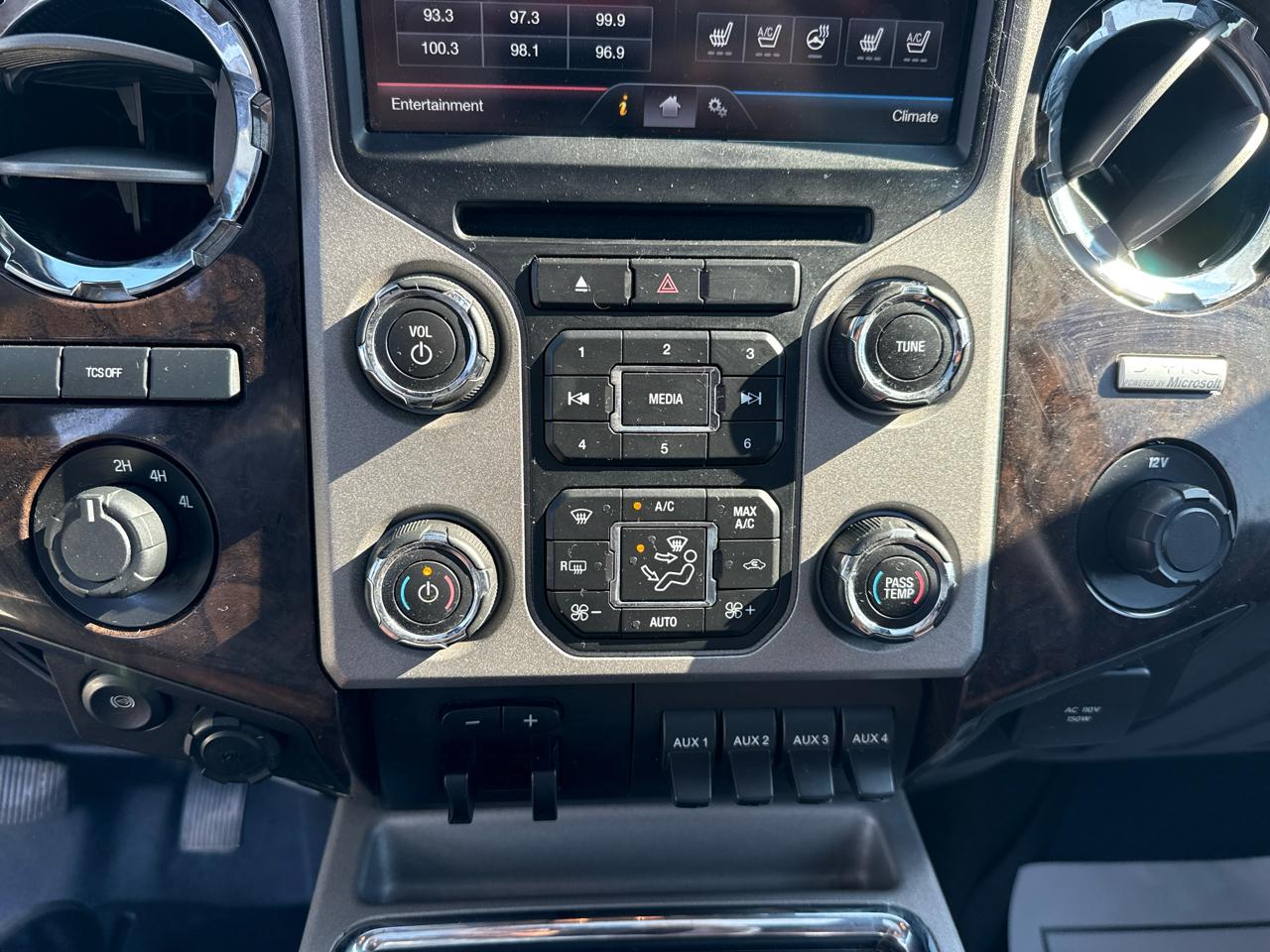 Ford F-450 SD Platinum Crew Cab DRW 4WD 2015