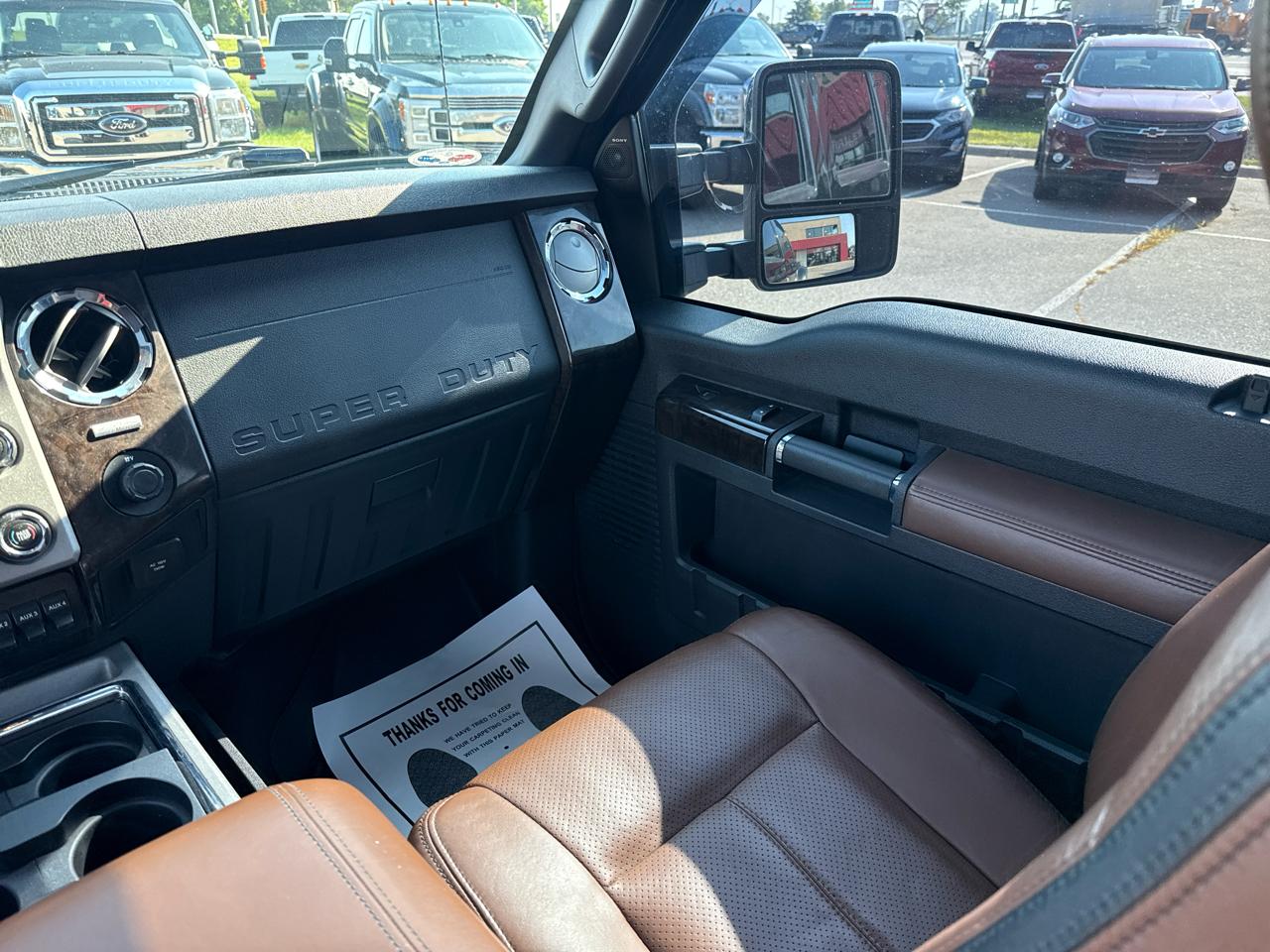 Ford F-450 SD Platinum Crew Cab DRW 4WD 2015