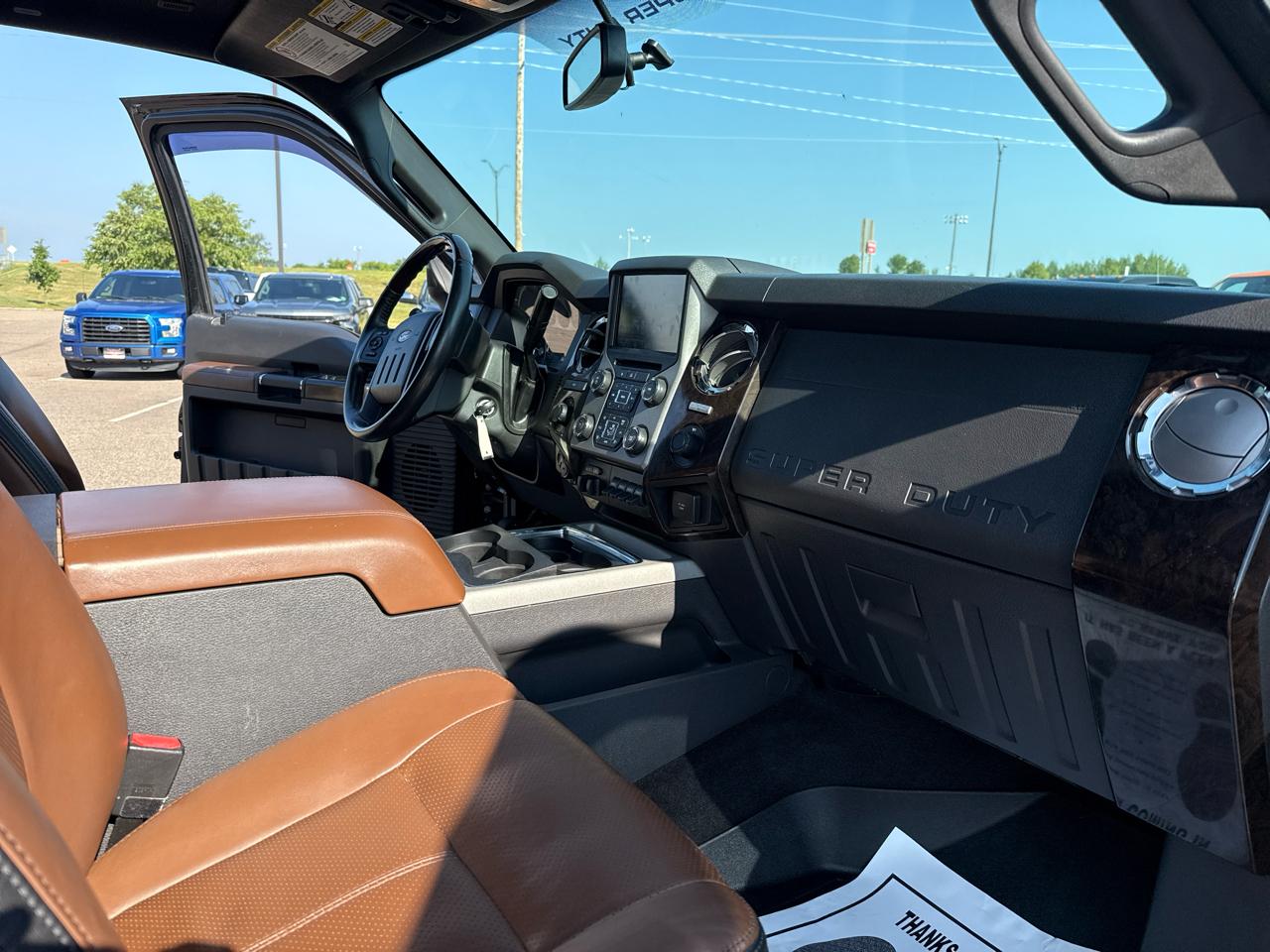Ford F-450 SD Platinum Crew Cab DRW 4WD 2015