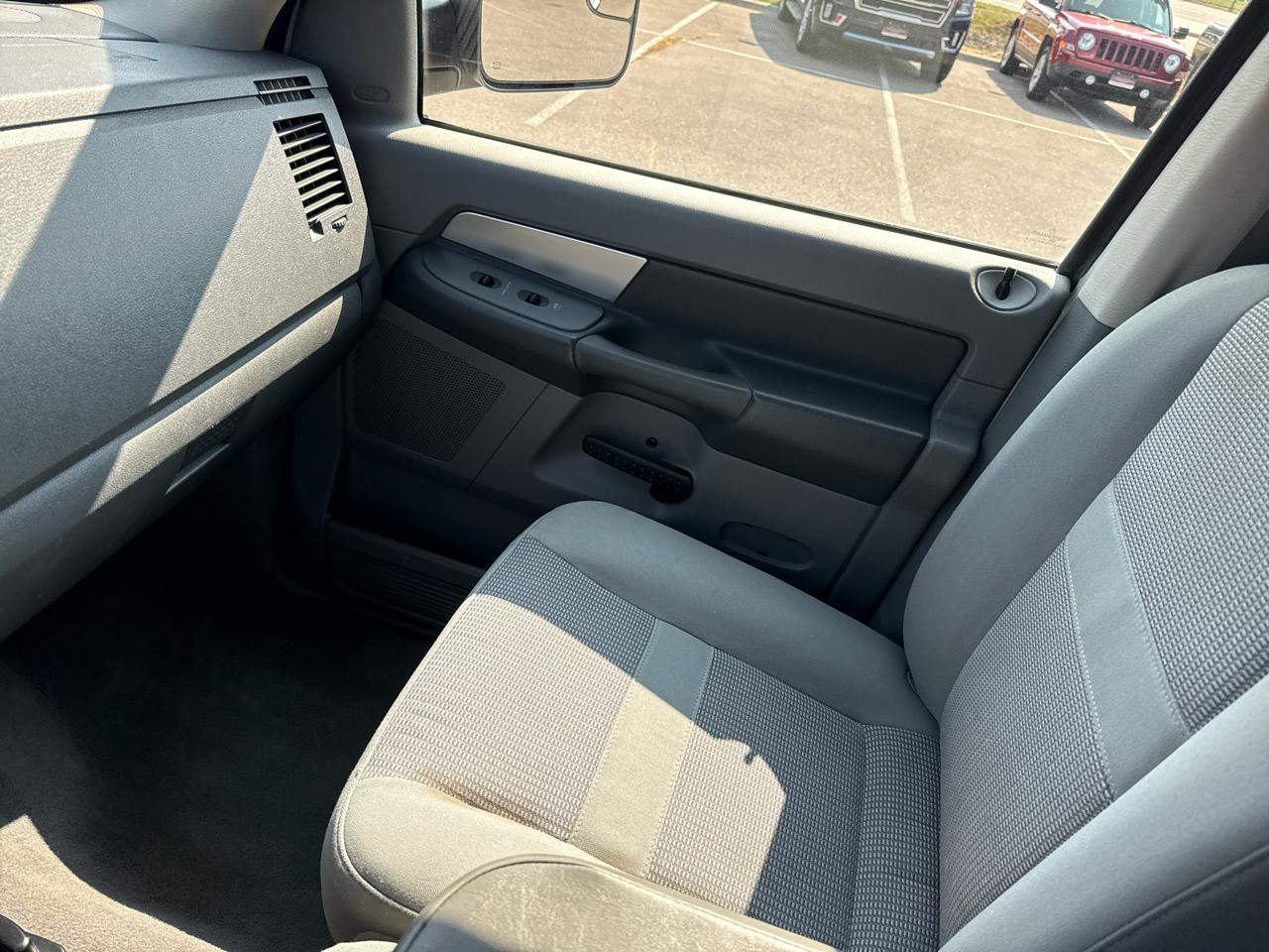 Dodge Ram 3500 SLT Quad Cab Long Bed 4WD DRW 2008