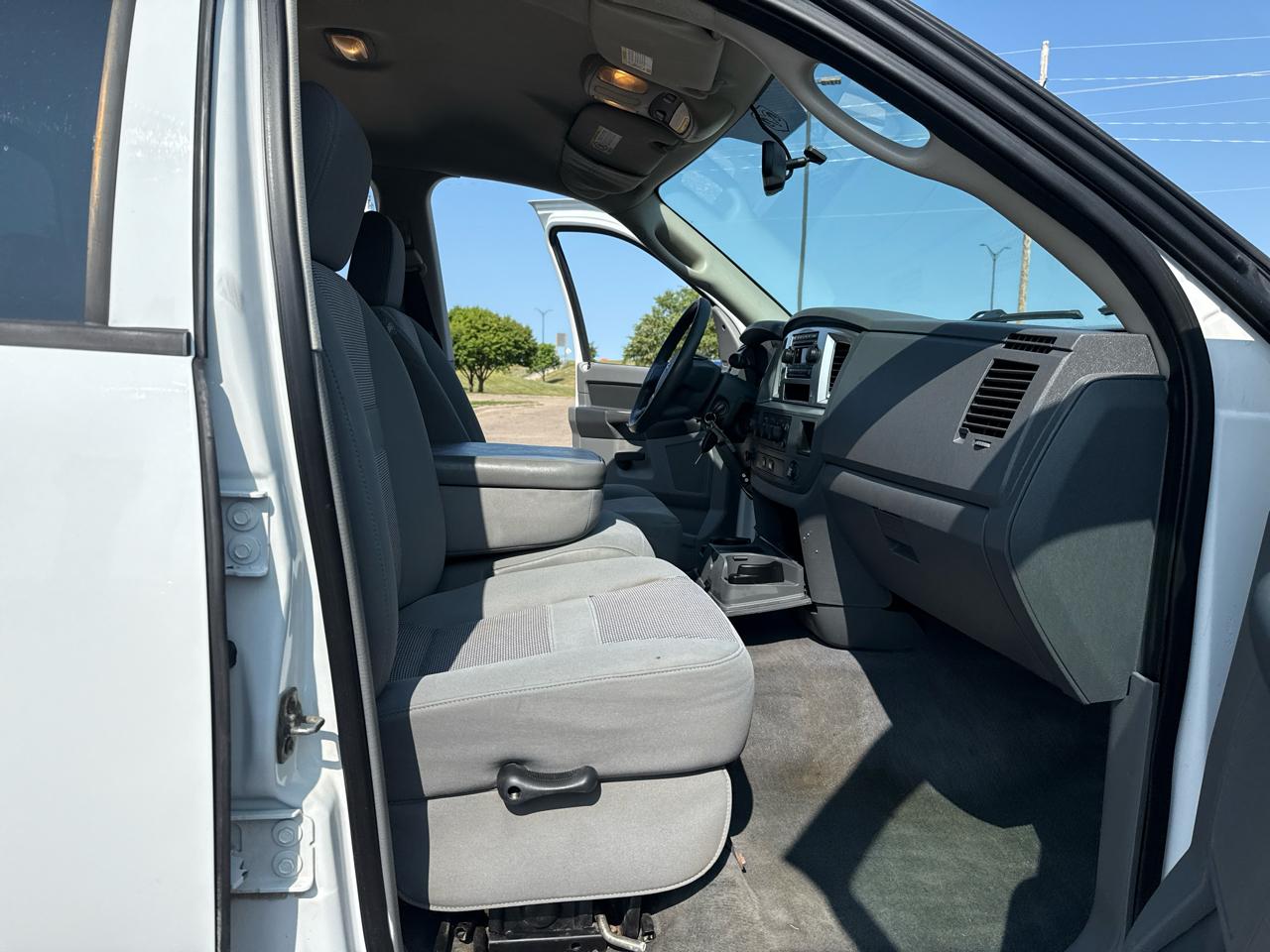 Dodge Ram 3500 SLT Quad Cab Long Bed 4WD DRW 2008